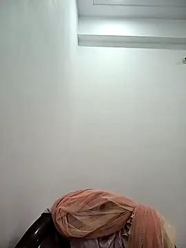 Your-Sasha7 online show from March 3, 2026, 7:15 am