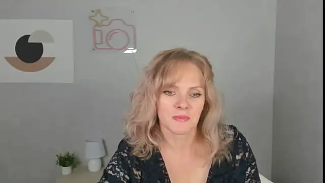 Victoria Nelson online show from April 30, 2026, 1:12 am