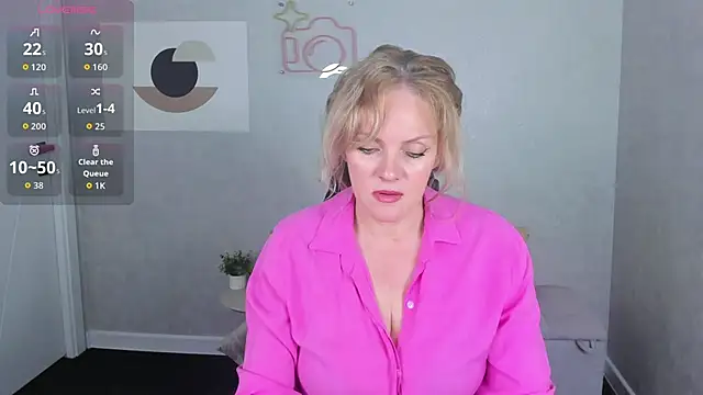 Victoria Nelson online show from May 1, 2026, 1:32 am