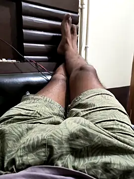 Snapshot of Hottlund6 chatting on March 3, 2026, 2:35 pm Hottlund6 online show from March 3, 2026, 2:35 pm