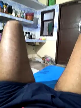 Snapshot of Hottlund6 chatting on April 2, 2026, 4:52 am Hottlund6 online show from April 2, 2026, 4:52 am