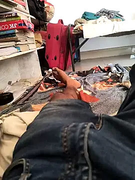 Snapshot of Hottlund6 chatting on March 28, 2026, 5:30 am Hottlund6 online show from March 28, 2026, 5:30 am