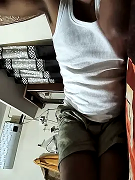 Snapshot of Hottlund6 chatting on March 18, 2026, 3:57 pm Hottlund6 online show from March 18, 2026, 3:57 pm