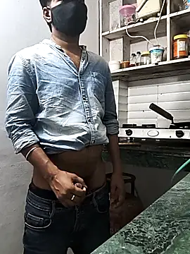 Snapshot of Hottlund6 chatting on March 30, 2026, 12:23 am Hottlund6 online show from March 30, 2026, 12:23 am