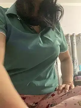 emgaisayhi online show from February 17, 2026, 2:58 pm