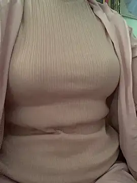 emgaisayhi online show from February 25, 2026, 6:46 am