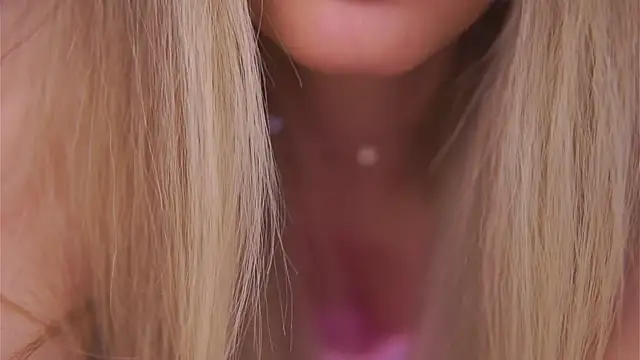 NayaQuinn online show from January 16, 2026, 8:35 pm