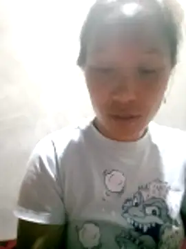 Snapshot of Diana-02 chatting on March 1, 2026, 10:54 pm Diana-02 online show from March 1, 2026, 10:54 pm