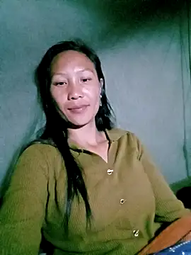 Snapshot of Diana-02 chatting on January 18, 2026, 9:18 pm Diana-02 online show from January 18, 2026, 9:18 pm