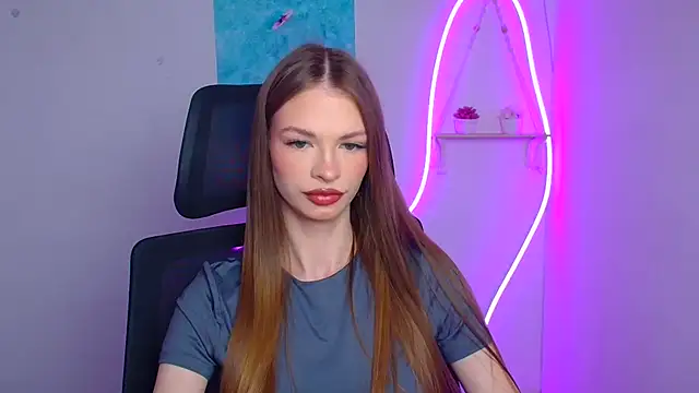 Snapshot of Lina_Loveuu chatting on March 27, 2026, 12:39 pm Lina Loveuu online show from March 27, 2026, 12:39 pm