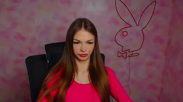 Snapshot of Lina_Loveuu chatting on March 20, 2026, 6:25 am Lina Loveuu online show from March 20, 2026, 6:25 am