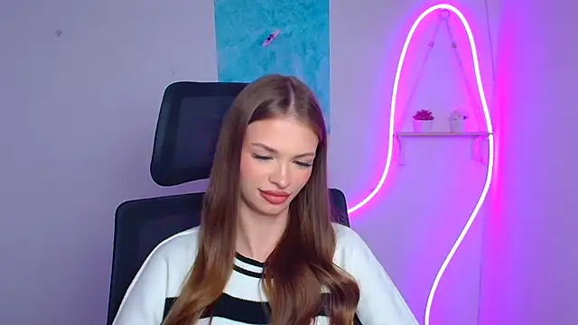 Snapshot of Lina_Loveuu chatting on March 25, 2026, 12:59 pm Lina Loveuu online show from March 25, 2026, 12:59 pm