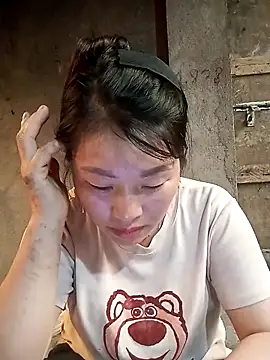 Snapshot of Nga_x9 chatting on February 28, 2026, 4:34 am Nga x9 online show from February 28, 2026, 4:34 am