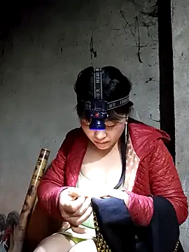 Snapshot of Nga_x9 chatting on February 2, 2026, 10:42 pm Nga x9 online show from February 2, 2026, 10:42 pm