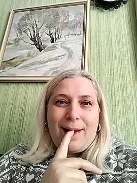 Snapshot of NyushaLollipop chatting on January 15, 2026, 8:51 am NyushaLollipop online show from January 15, 2026, 8:51 am