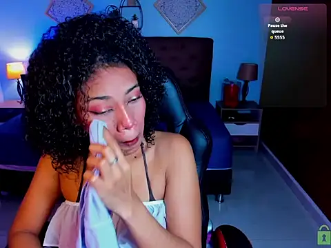 Snapshot of charlotte_bronte chatting on February 1, 2026, 6:50 pm charlotte bronte online show from February 1, 2026, 6:50 pm