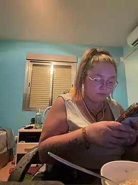 Snapshot of _maracr19_ chatting on July 15, 2026, 9:16 am maracr19 online show from July 15, 2026, 9:16 am