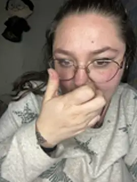 Snapshot of _maracr19_ chatting on March 11, 2026, 12:04 am maracr19 online show from March 11, 2026, 12:04 am