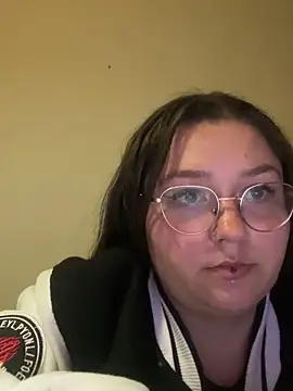 Snapshot of _maracr19_ chatting on March 25, 2026, 10:41 pm maracr19 online show from March 25, 2026, 10:41 pm