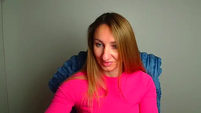 Diana Sweeet  online show from May 3, 2026, 5:56 am
