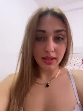 OrianaNorth online show from May 31, 2026, 1:06 pm