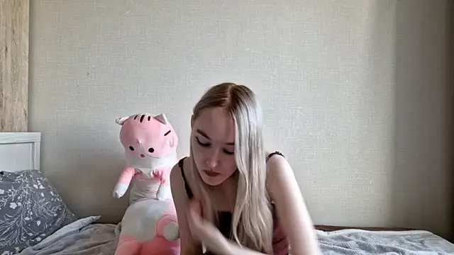 Snapshot of MisaMew chatting on June 30, 2026, 4:18 pm MisaMew online show from June 30, 2026, 4:18 pm
