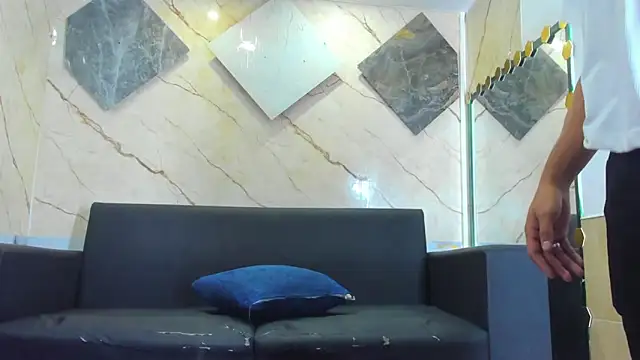 ALEX KEITH26 online show from February 5, 2026, 12:01 pm