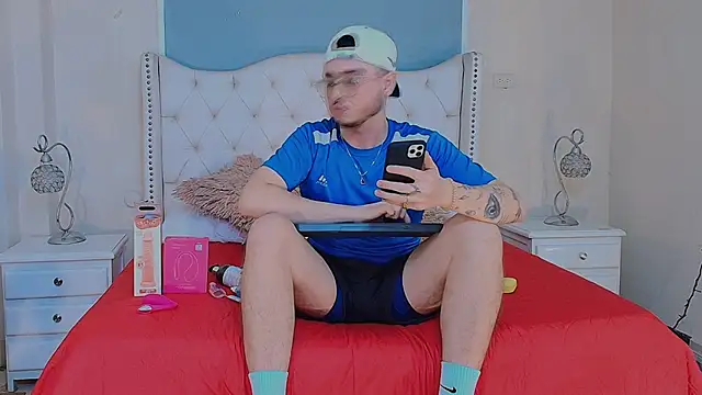 Salvattore Muller online show from March 3, 2026, 4:47 pm