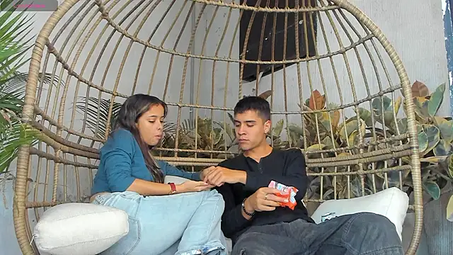 Snapshot of bastian_and_samantha chatting on February 15, 2026, 5:19 am bastian and samantha online show from February 15, 2026, 5:19 am