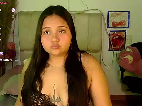 Snapshot of chloe__fox chatting on February 23, 2026, 2:28 pm chloe fox online show from February 23, 2026, 2:28 pm