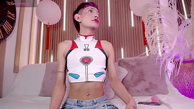 Snapshot of Taylor_Snow chatting on February 6, 2026, 1:07 pm Taylor Snow online show from February 6, 2026, 1:07 pm