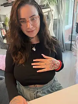 NyxTattoo online show from May 12, 2026, 4:35 pm