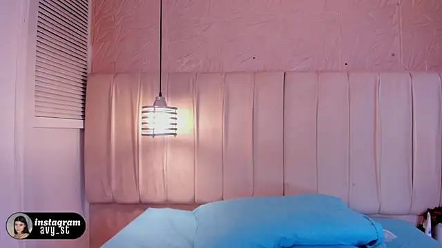 avy st online show from February 14, 2026, 3:51 am