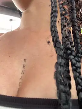 Snapshot of Diosa_Pink chatting on February 3, 2026, 6:35 pm Diosa Pink online show from February 3, 2026, 6:35 pm