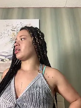 Snapshot of Diosa_Pink chatting on February 7, 2026, 7:44 pm Diosa Pink online show from February 7, 2026, 7:44 pm