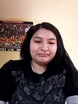 LauraHorny69 online show from April 14, 2026, 2:33 pm