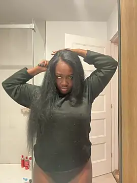 icelyne 2001 online show from February 4, 2026, 12:38 am