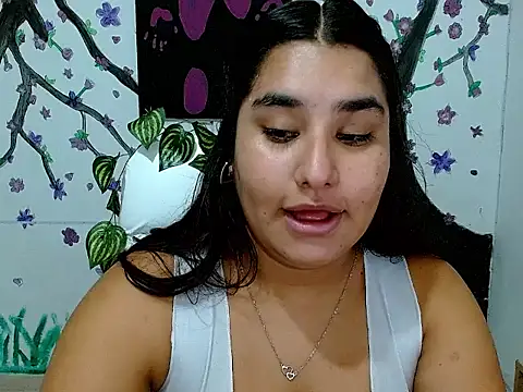 Snapshot of Im_May_ chatting on February 19, 2026, 8:06 pm Im May online show from February 19, 2026, 8:06 pm