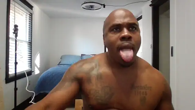 TheCrushExperience online show from March 5, 2026, 9:54 pm