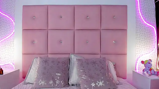 SAMMYLEWISMD online show from March 24, 2026, 3:28 am