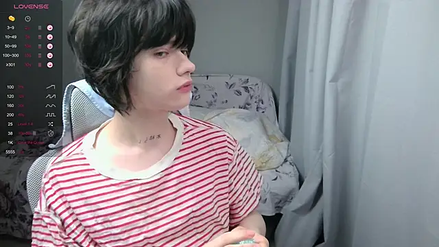 LeonBoykisser online show from February 28, 2026, 1:05 am