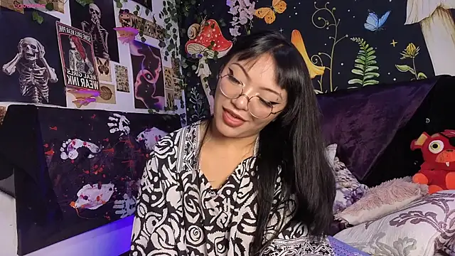 Snapshot of victoriia_thompson chatting on March 22, 2026, 9:05 pm victoriia thompson online show from March 22, 2026, 9:05 pm