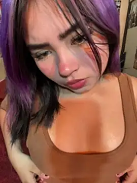 pinkybombon online show from March 29, 2026, 2:13 am