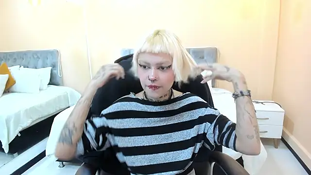 Snapshot of Bela_Craxkerr chatting on March 27, 2026, 7:59 pm Bela Craxkerr online show from March 27, 2026, 7:59 pm