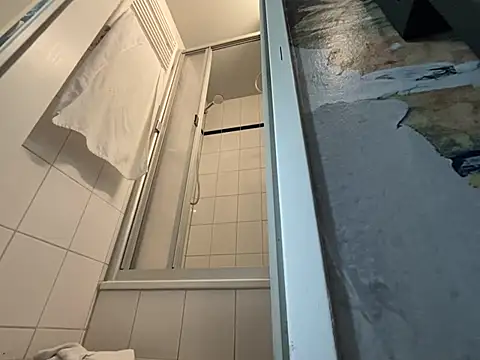 Pure pleasure90 online show from March 12, 2026, 8:07 am