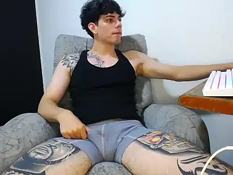 Snapshot of Joshh_miller chatting on March 11, 2026, 5:45 am Joshh miller online show from March 11, 2026, 5:45 am