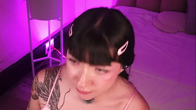 Dolcexx  online show from March 25, 2026, 7:46 pm