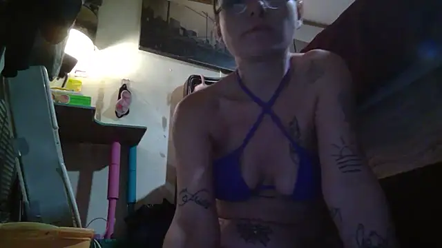 Snapshot of Tastybabe22 chatting on July 29, 2026, 1:38 am Tastybabe22 online show from July 29, 2026, 1:38 am