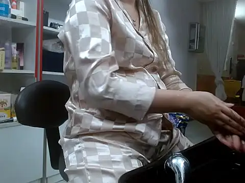 Snapshot of Mika-Spa21 chatting on February 27, 2026, 3:29 am Mika-Spa21 online show from February 27, 2026, 3:29 am