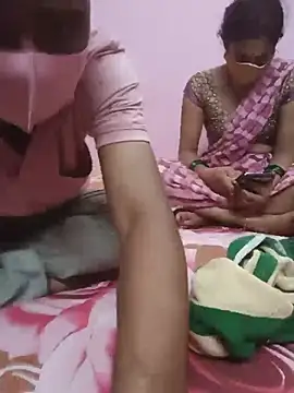 Cutiepie91 online show from August 4, 2026, 4:50 am